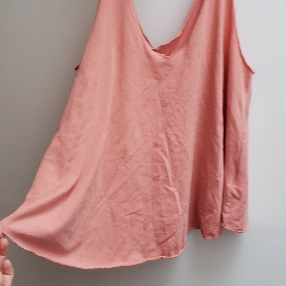 UO flowy tank - Picture 2 of 3